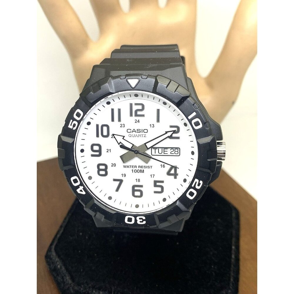 Casio Men's Watch MRW210H Quartz Day Date White Dial Black Resin 50mm 5474